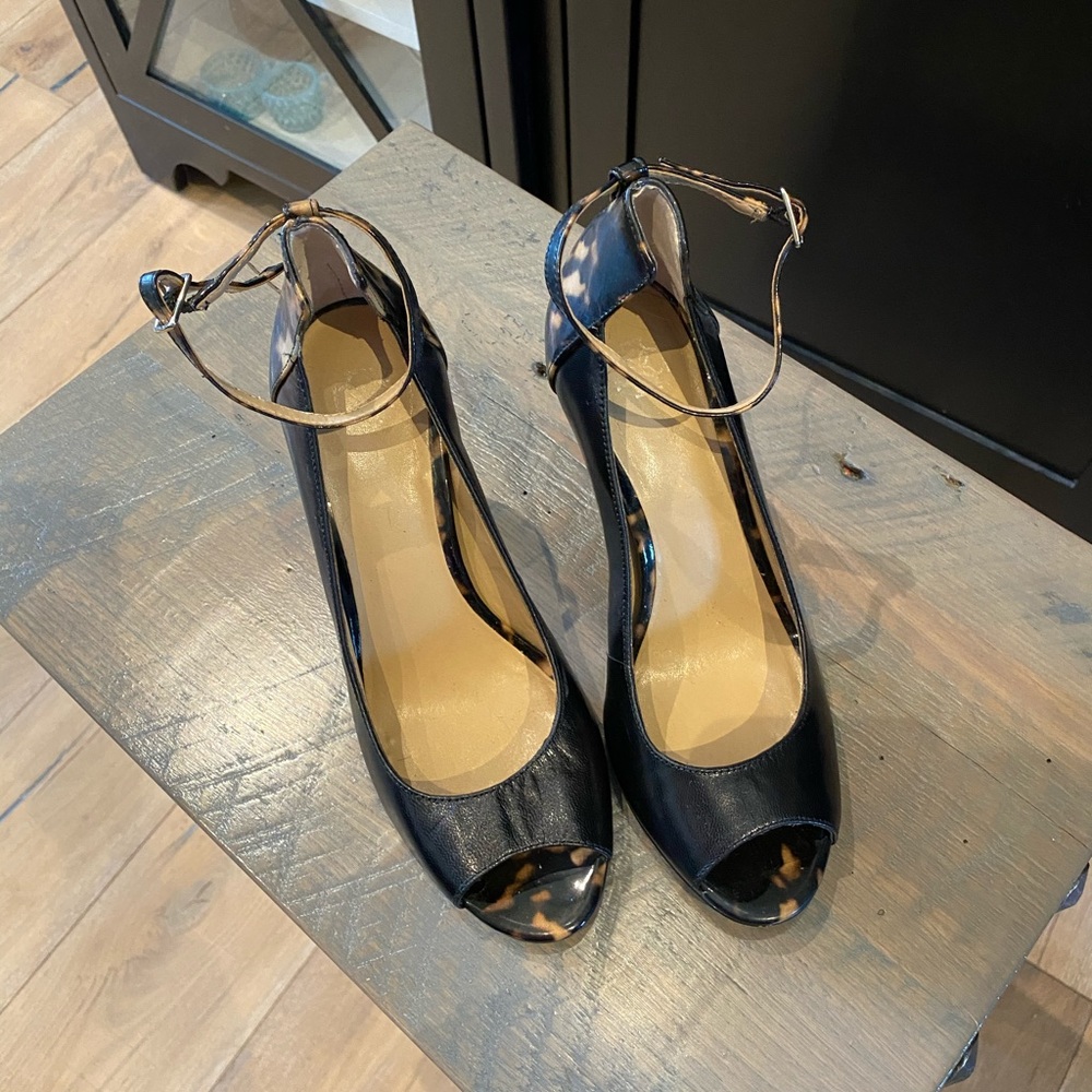 Ann Taylor heels